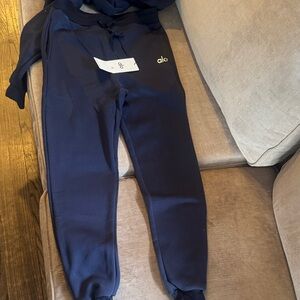 ALO Yoga INSPIRED Navy Sweatpants